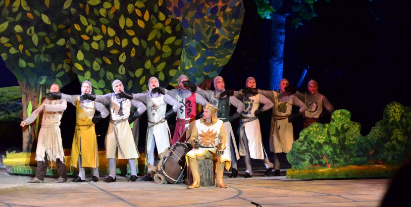 Episode 2 of Muny’s ‘Summer Variety Hour Live’ Showcases the Stars Under the Stars