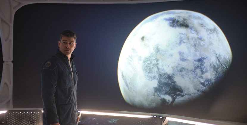 Bleak ‘The Midnight Sky’ Never Warms Up