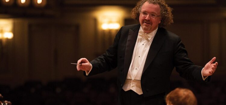 Symphony and Chorus Deliver Emotional, Cathartic Performance of Poulenc and Others
