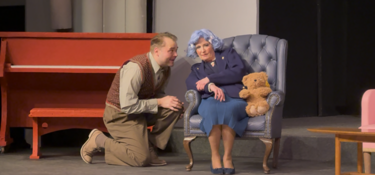 Stray Dog Theatre’s ‘The Curious Savage’ is Sweet Comical Kiss
